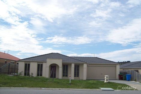 27 Sallybrook Cct, Narre Warren, VIC 3805