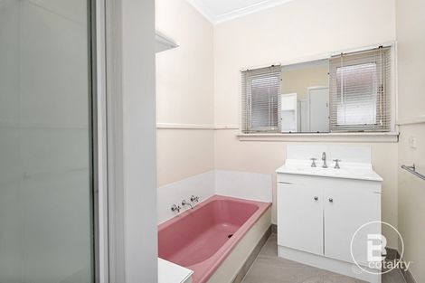 Property photo of 1246 Norman Street Wendouree VIC 3355
