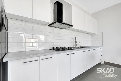 Property photo of 17 Nesting Vista Craigieburn VIC 3064