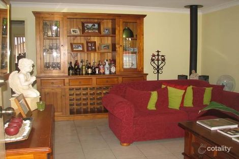 Property photo of 3 Ferntree Close Glenmore Park NSW 2745