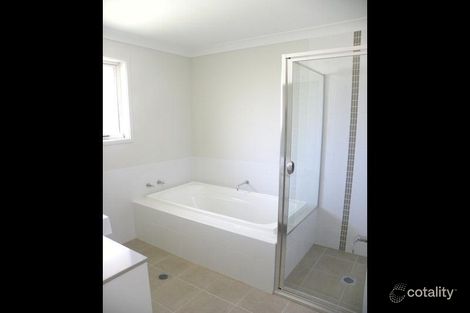 Property photo of 21 Salamander Road Wadalba NSW 2259