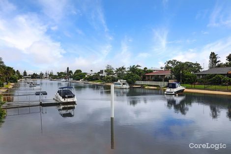 Property photo of 37 Holland Court Broadbeach Waters QLD 4218