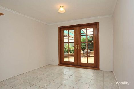 Property photo of 5 Tudor Court Hoppers Crossing VIC 3029