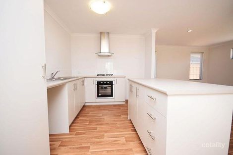 Property photo of 7 Bakewell Drive Ellenbrook WA 6069