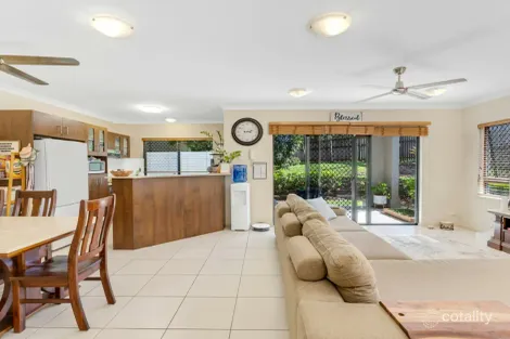 Property photo of 42/1-15 Robson Street Mooroobool QLD 4870