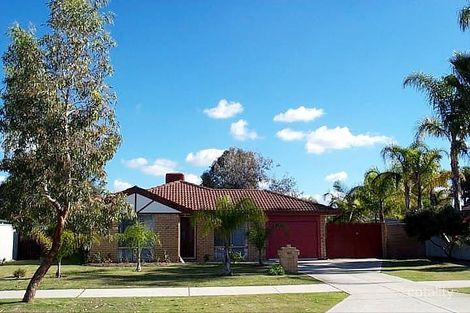 126 Kingfisher Ave, Ballajura, WA 6066