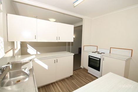 Property photo of 35 Range Street Mount Lofty QLD 4350