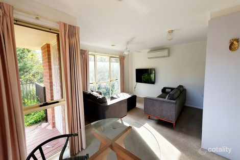 Property photo of 2/90 Simpson Street Ballan VIC 3342