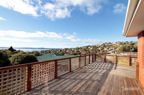 Property photo of 4 Coral Place Blackmans Bay TAS 7052
