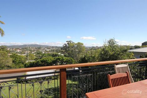 73 Lansdowne St, Newmarket, QLD 4051