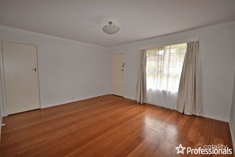 Property photo of 75 Dryden Concourse Mooroolbark VIC 3138