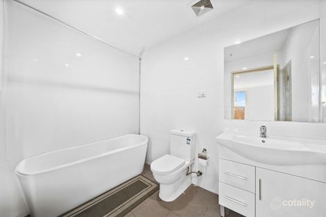 Property photo of 93/1 Browne Parade Warwick Farm NSW 2170