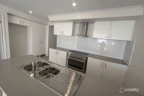 Property photo of 6 Aleena Parkway Flagstone QLD 4280