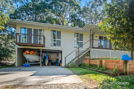 Property photo of 19-21 Hemp Hill Road Russell Island QLD 4184