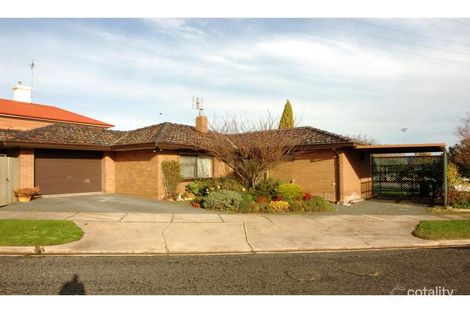 8 Barnes St, Stawell, VIC 3380