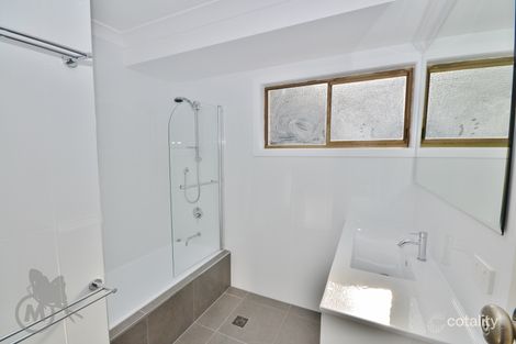 Property photo of 9 Lipton Place McDowall QLD 4053