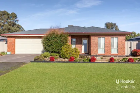 Property photo of 8 Eucalyptus Court Broadford VIC 3658