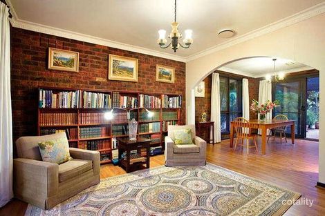 Property photo of 2 Avarn Court Eltham VIC 3095