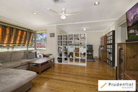 Property photo of 2 Noeline Avenue Macquarie Fields NSW 2564