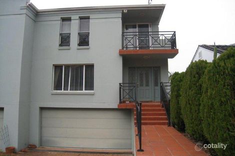 4a Woodcliff Pde, Lugarno, NSW 2210