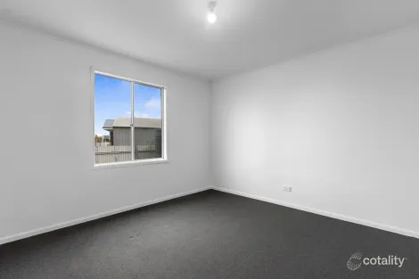 Property photo of 8 Allen Road Tiddy Widdy Beach SA 5571