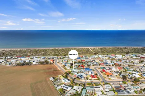Property photo of 8 Allen Road Tiddy Widdy Beach SA 5571