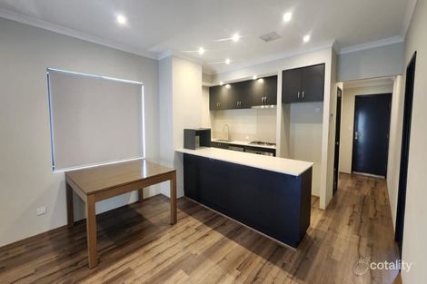 Property photo of 18 Garrido Way Dayton WA 6055