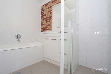 Property photo of 2/4 Michael Lynagh Drive Daisy Hill QLD 4127