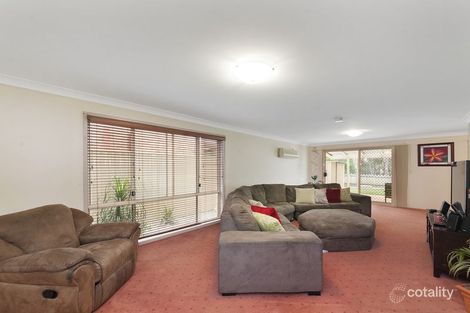 Property photo of 6 Lloyd Place Casula NSW 2170