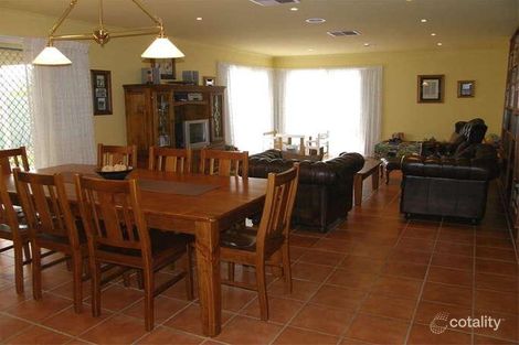 Property photo of 13 Stackpole Crescent Sunbury VIC 3429