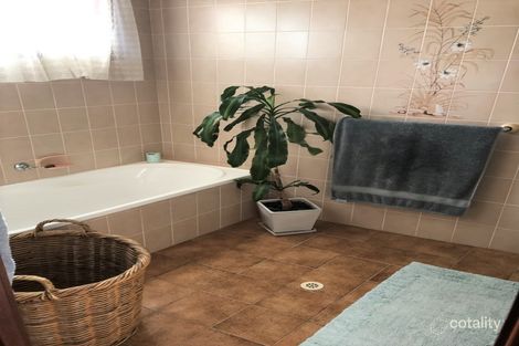 Property photo of 32 Mathews Street Shoalhaven Heads NSW 2535