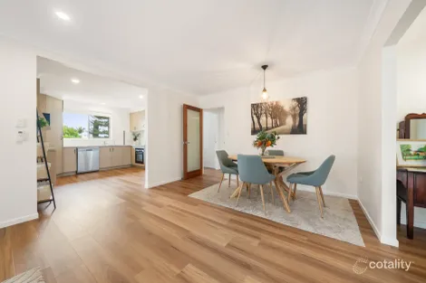 Property photo of 28 Hunter Street Centenary Heights QLD 4350