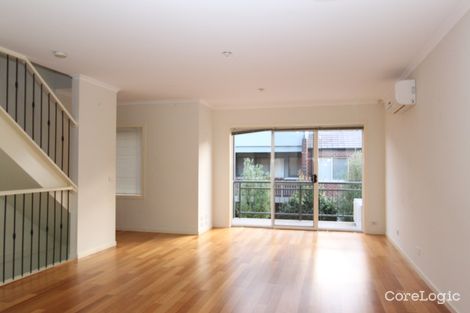 Property photo of 21 Rimfire Walk Maribyrnong VIC 3032