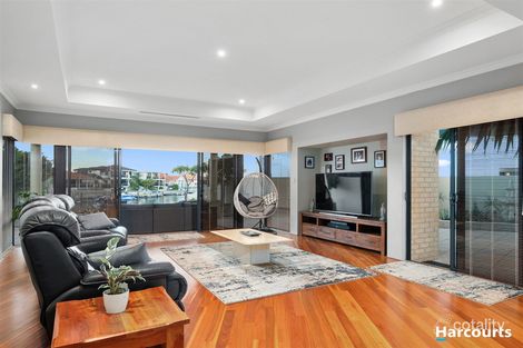 Property photo of 18 Eunamara Retreat Halls Head WA 6210
