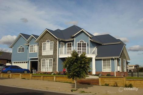 12 Caroline Springs Bvd, Caroline Springs, VIC 3023