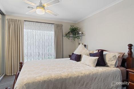 Property photo of 7 Graemar Court Kangaroo Flat VIC 3555