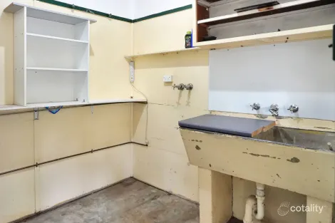 Property photo of 27 Queen Street Forbes NSW 2871