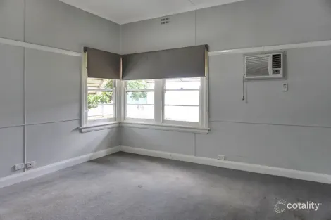 Property photo of 27 Queen Street Forbes NSW 2871