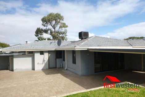 Property photo of 40 Edna Way Duncraig WA 6023