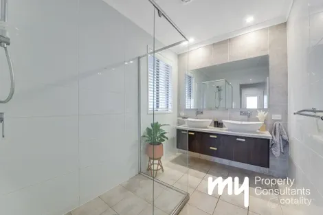 Property photo of 14 Wintle Road The Oaks NSW 2570