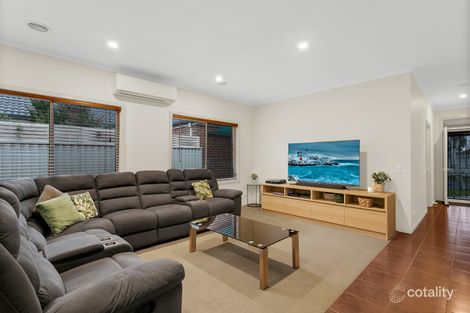 Property photo of 13 Tyrell Place Pakenham VIC 3810