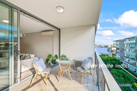 Property photo of 403/3 Jean Wailes Avenue Rhodes NSW 2138