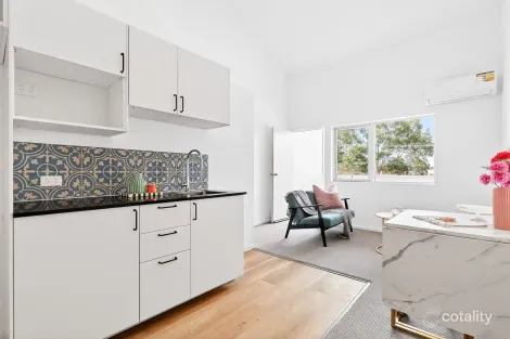 271 Breton St, Coopers Plains, QLD 4108