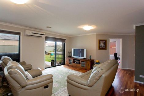 Property photo of 6 Jade Close Delacombe VIC 3356