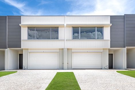 4/9 Diamond Ave, Kallangur, QLD 4503