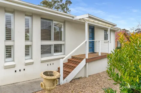 Property photo of 19 Chalker Crescent Mittagong NSW 2575