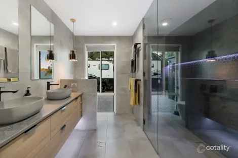 Property photo of 10 Pitt Street Upper Coomera QLD 4209