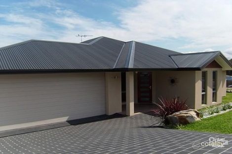 25 Woodbridge Dr, Cameron Park, NSW 2285