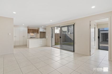 Property photo of 71 Macquarie Circuit Fitzgibbon QLD 4018