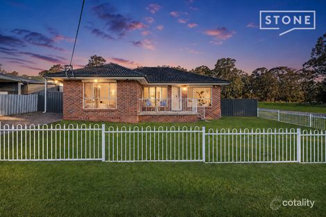140 Harle St, Abermain, NSW 2326